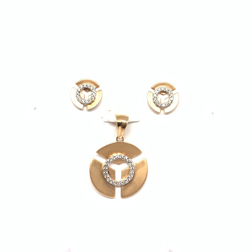 Designer Gold Pendant Set