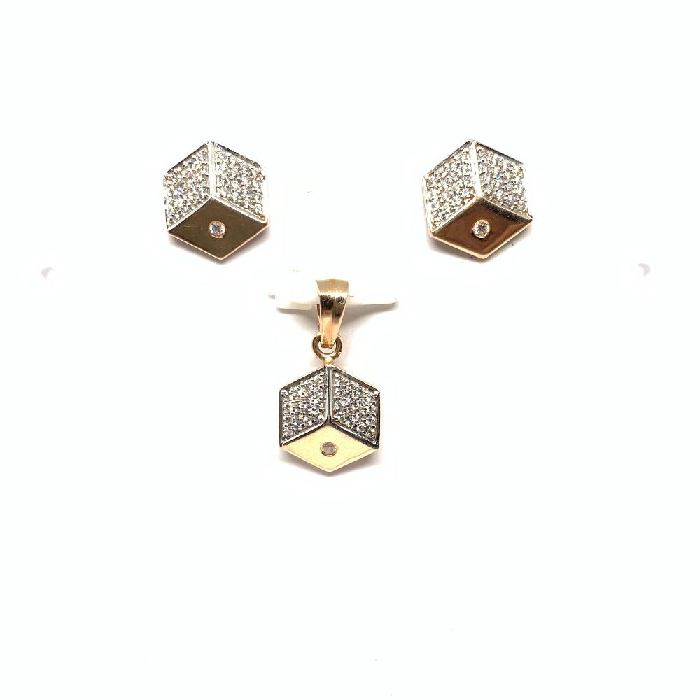 Designer Gold Pendant Set