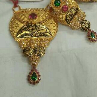 22KT Gold Pendant Set
