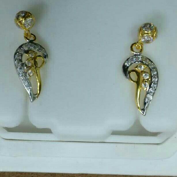 Classic Gold CZ Ladies Earring
