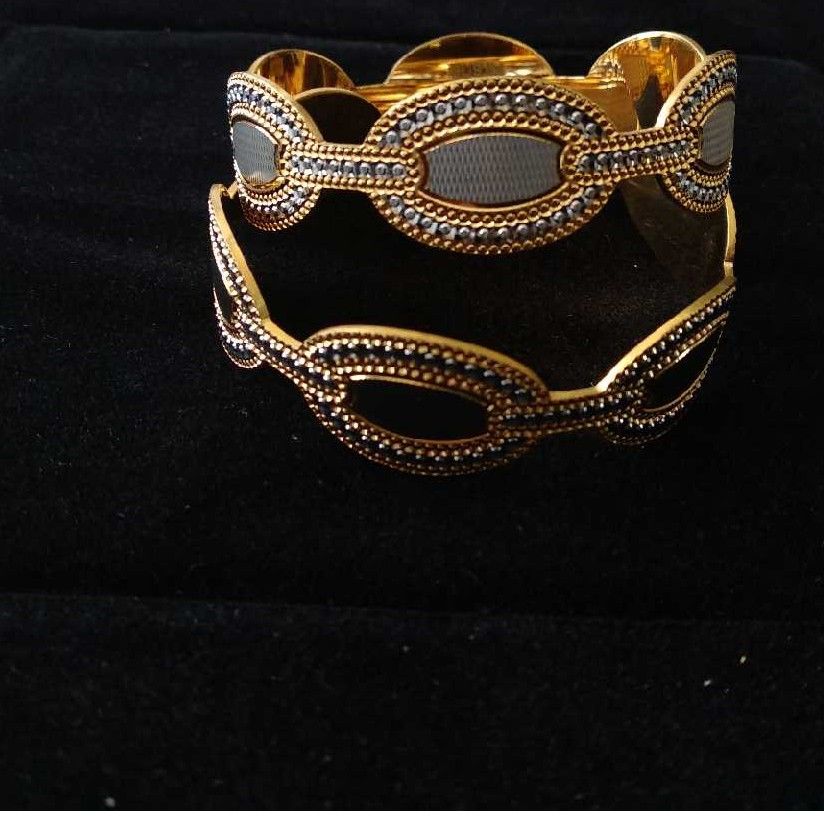 22K Gold Indian CNC Designer Bangles - Image 2