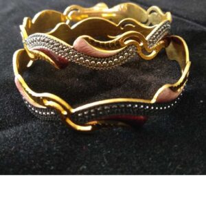 22K / 916 Gold Indian CNC Enamel Bangle