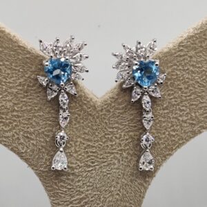 14K Gold Blue Stone Elegant Earring