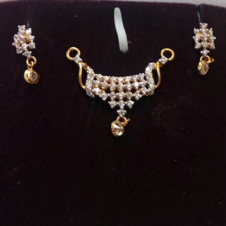916 hallmark pendant set HR7392