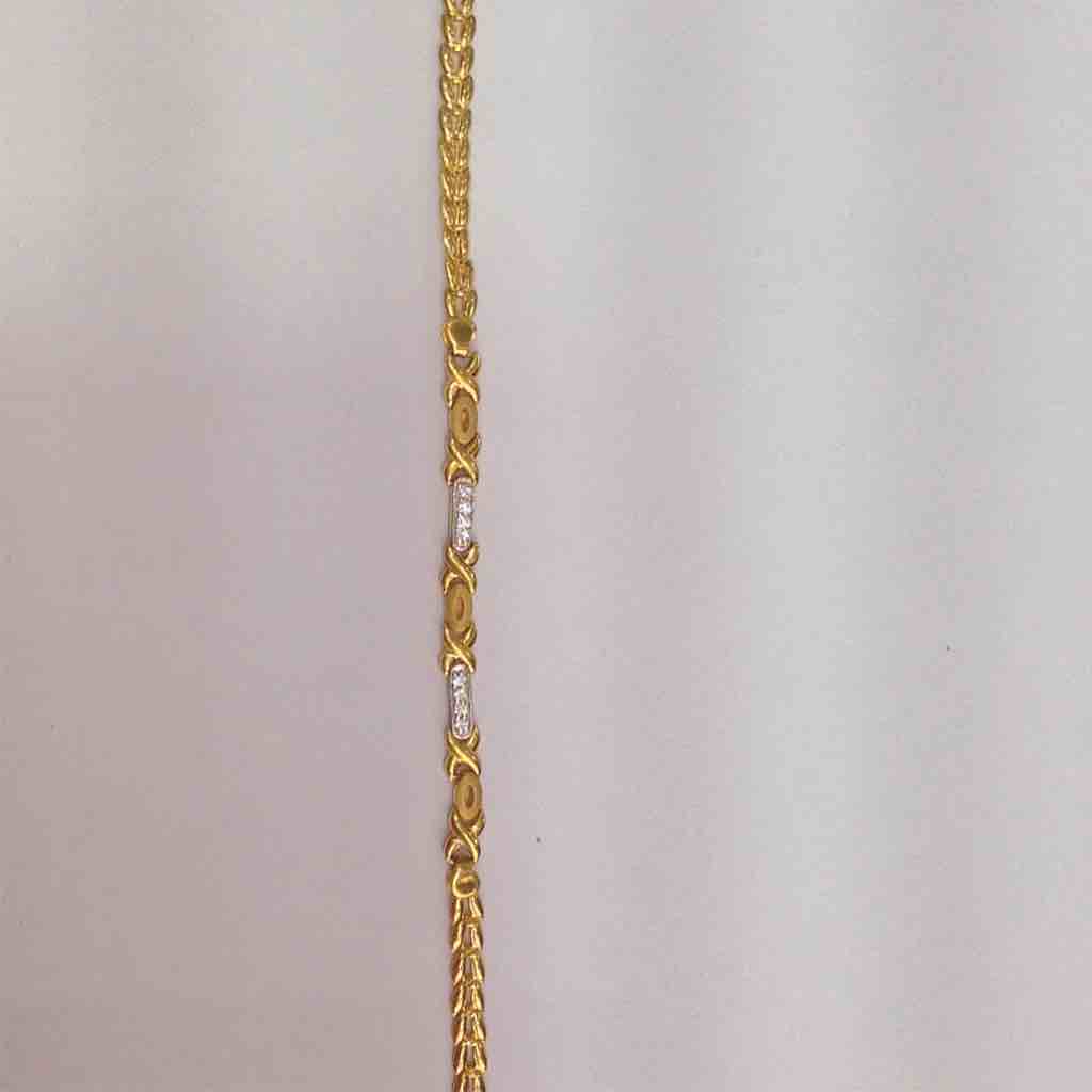 916 Gold Hallmarked Lucky