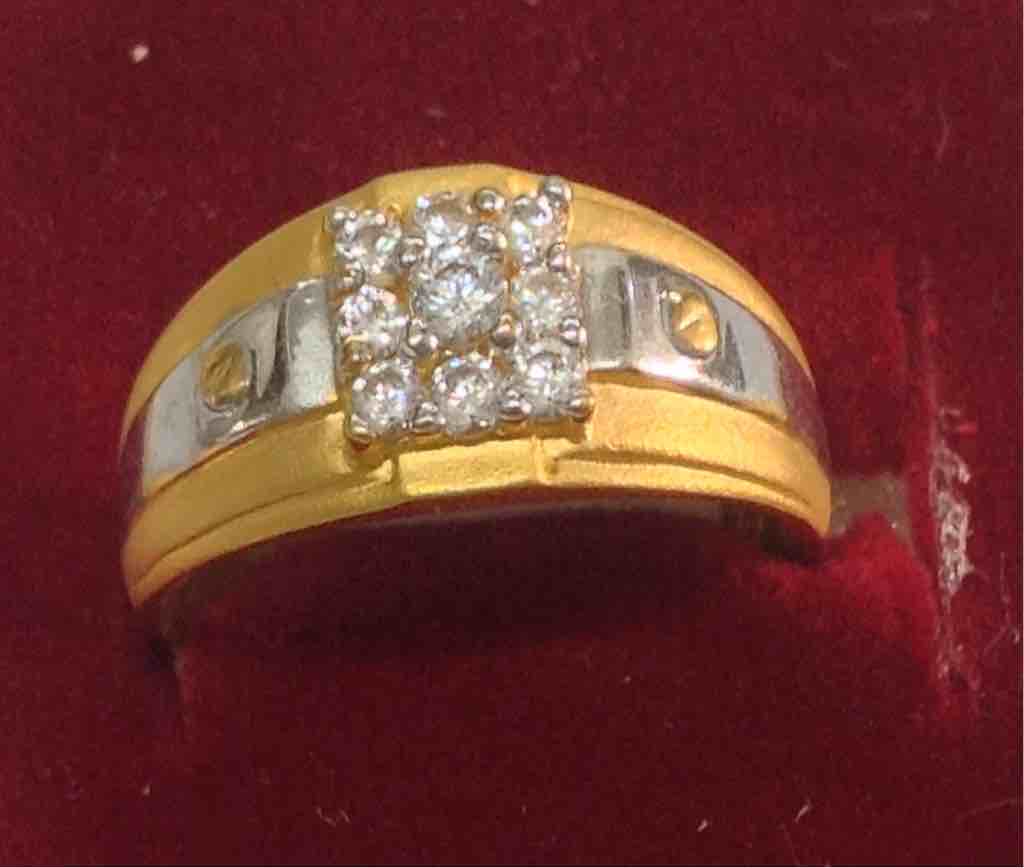 916 Hallmarked  gold diamond wedding ring