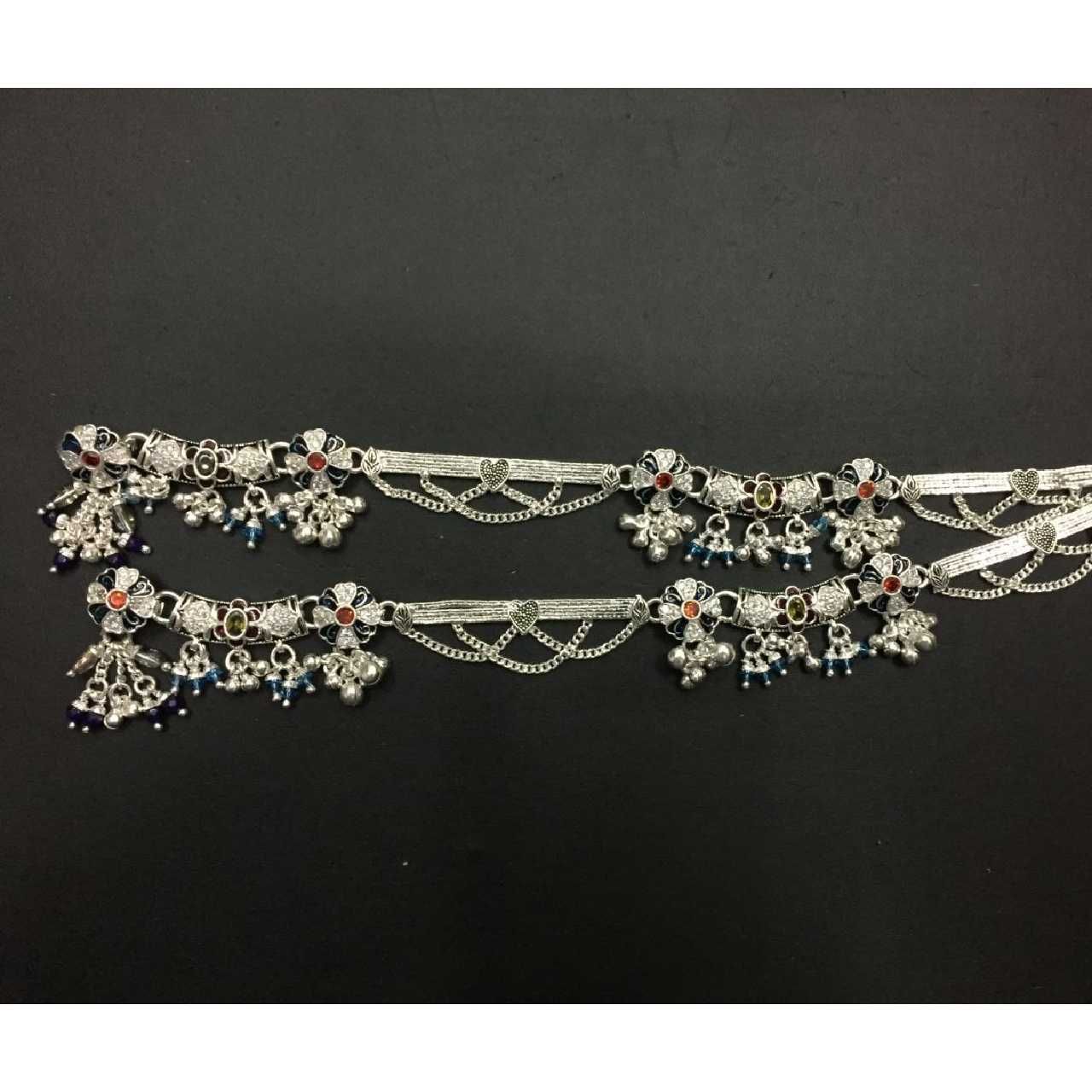 Fancy Silver Payal