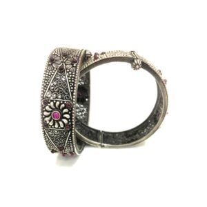 925 Silver Antique Flower Design Bangle
