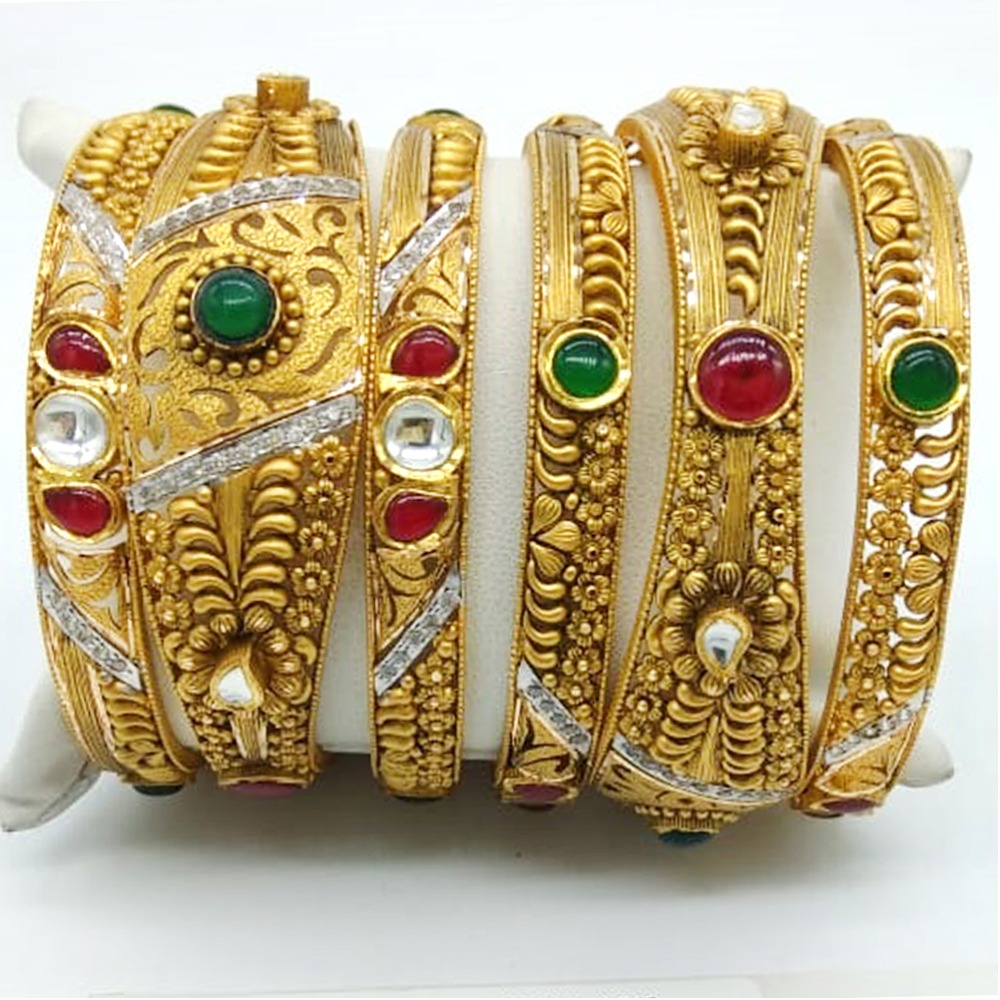 916 Gold Attractive Studded Kada