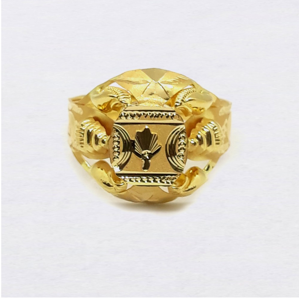 Fancy Design Nazrana Gold Ring