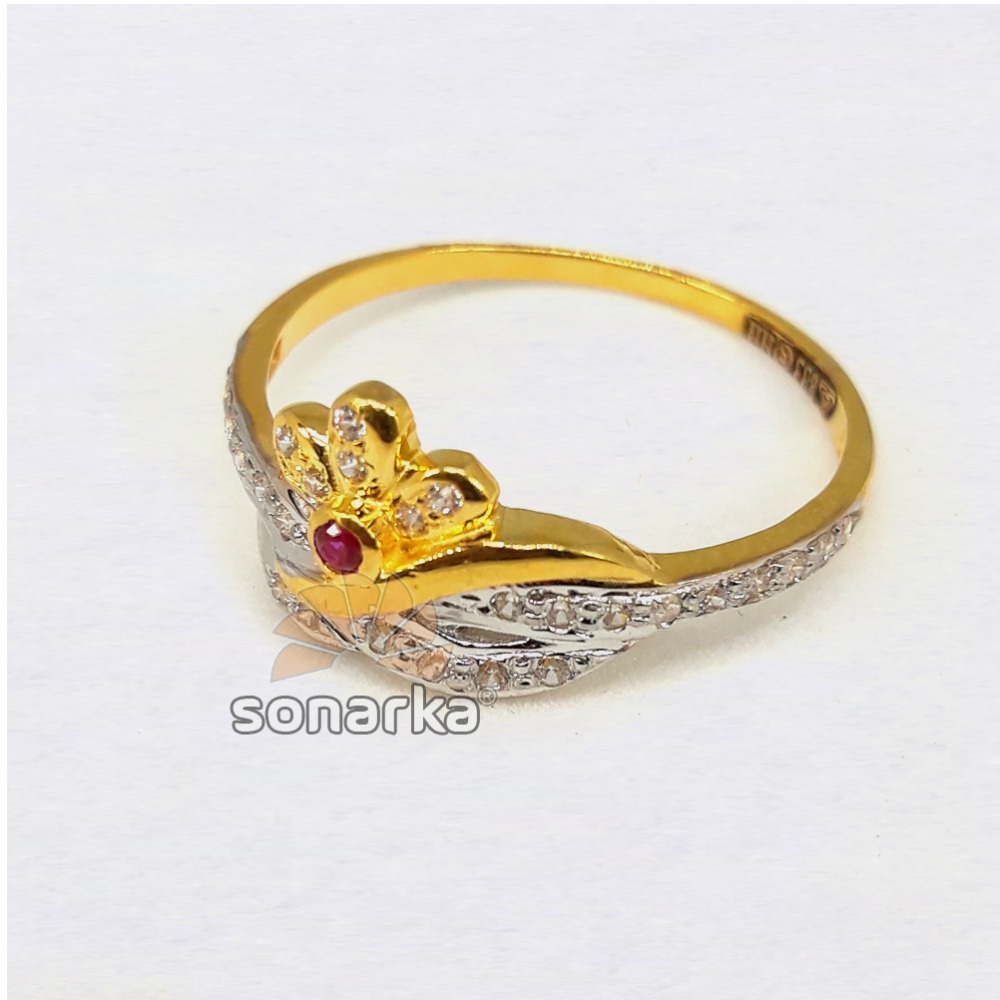 916 Hallmarked Red Diamond Flower Shaped CZ Ladies Ring - Image 3