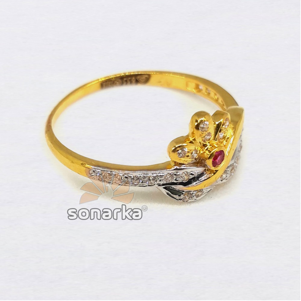 916 Hallmarked Red Diamond Flower Shaped CZ Ladies Ring - Image 2