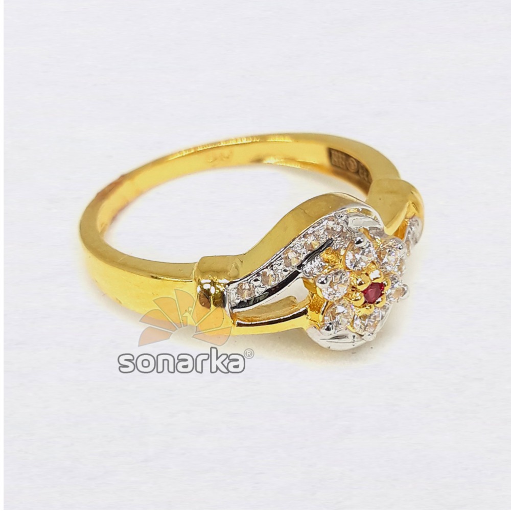 22KT Cubic Zirconia Flower Shaped Diamond Ladies Ring - Image 2