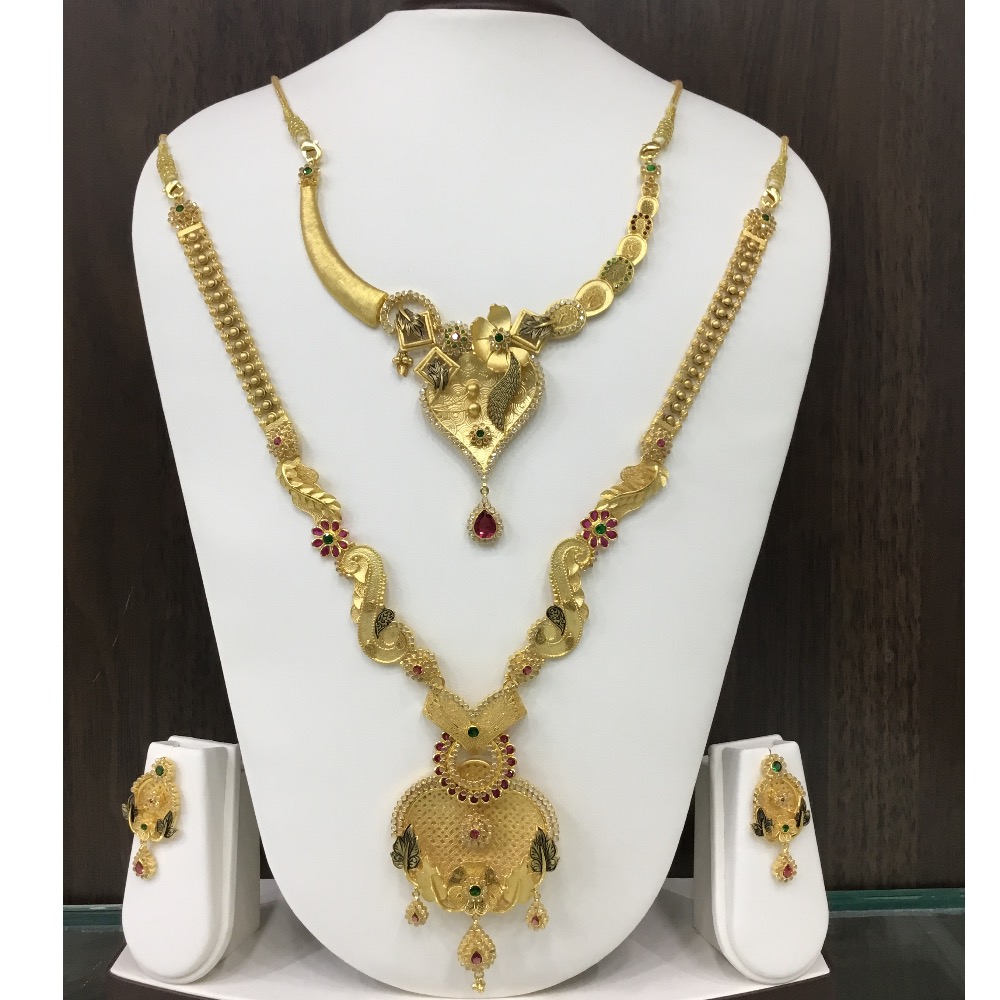 22KT Woman Antique Design Necklace Set