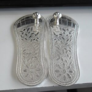 Silver  beautiful  charan paduka for home temple pooja