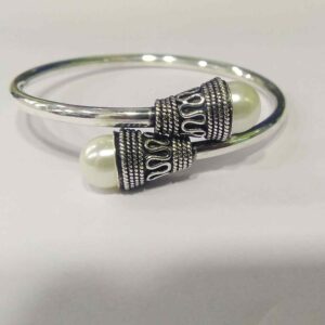 925 sterling silver oxidised pearl bracelet