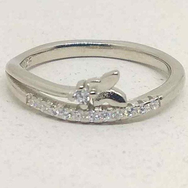 925 sterling silver c z diamond Ring