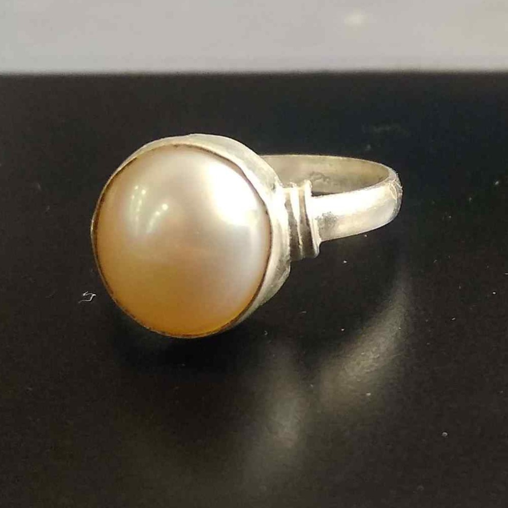 925 sterling silver  white moti Ring for ladies