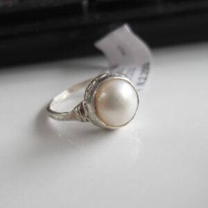 925 sterling silver pearl / moti ring for ladies