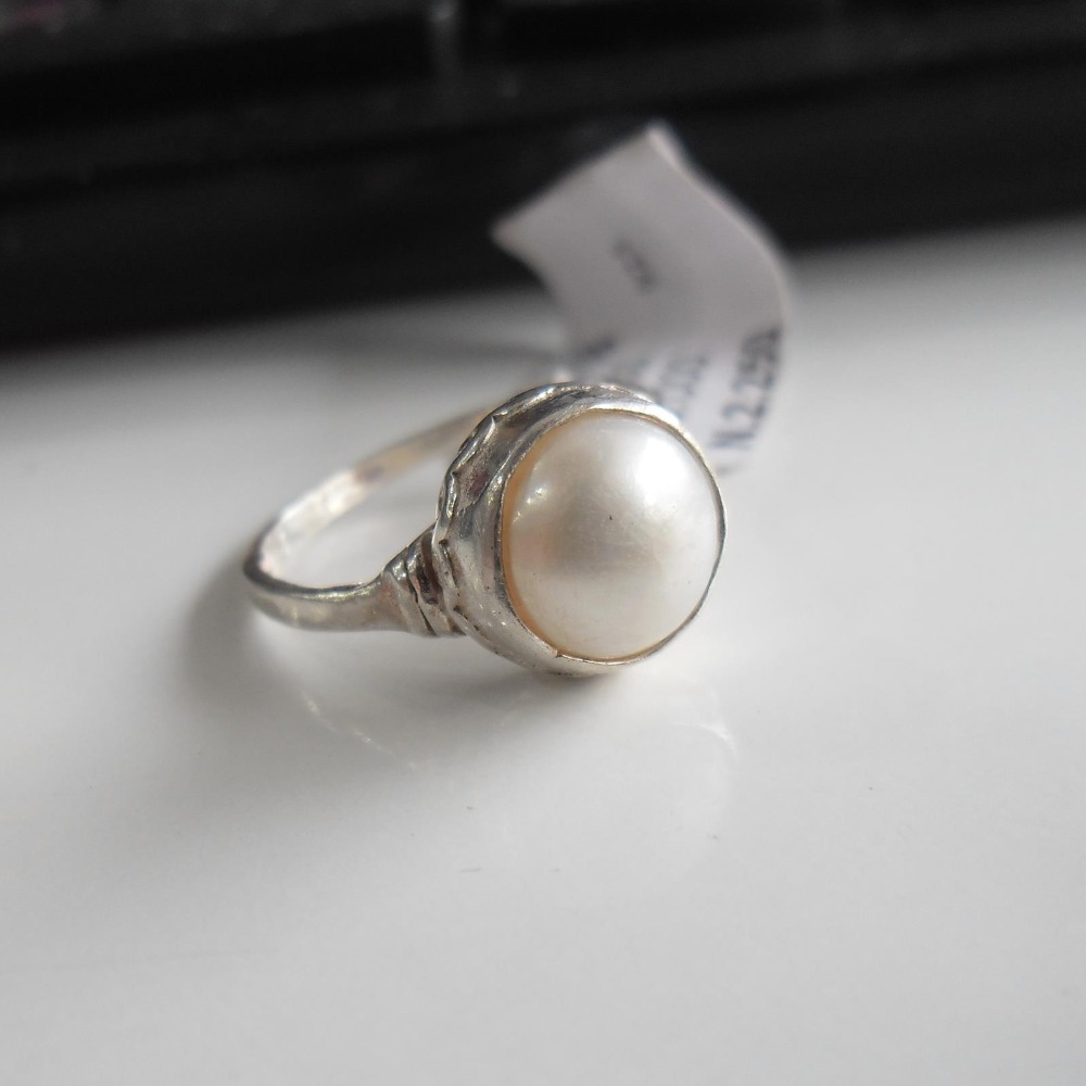 925 sterling silver pearl / moti ring for ladies