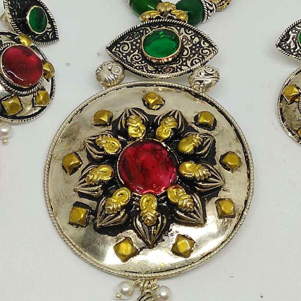 925 sterling silver Traditional Antique pendant With earring set
