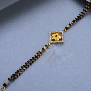 Hand mangalsutra