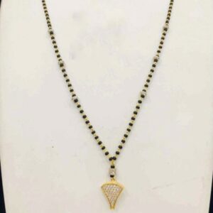 22KT/ 916 Gold Fancy single triangle Pendant mangalsutra for ladies