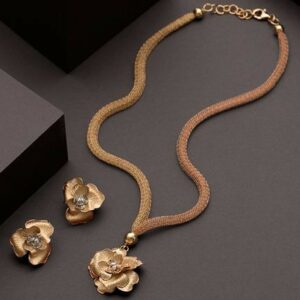 18KT yellow Gold Fancy festival Necklace set for ladies
