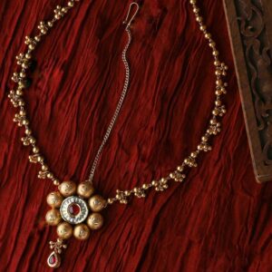 22KT / 916 Gold antique wedding Jadtar Mang tikka for ladies