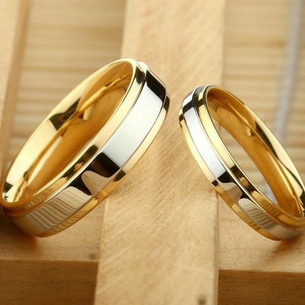 18 KT Yellow gold plain Engagement bands for Couple GRG1011