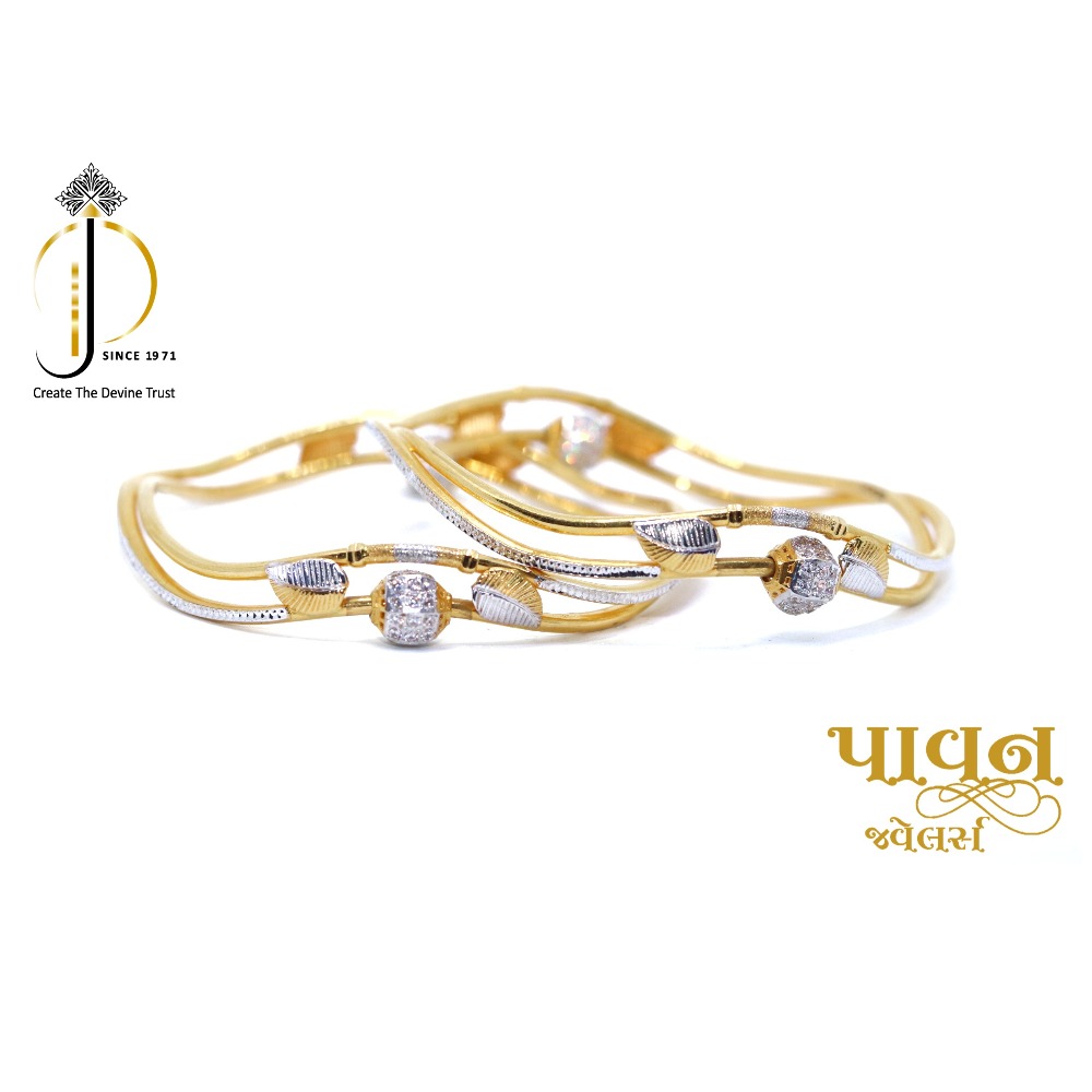 22KT / 916 Gold Fancy Movable Bolls Bangle For Ladies KKG0096 - Image 2