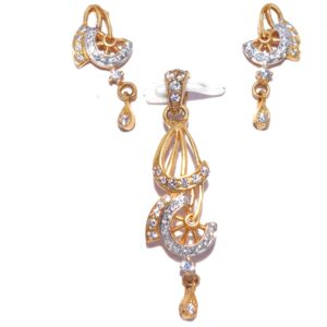 916 Gold CZ Fancy Pendant Set
