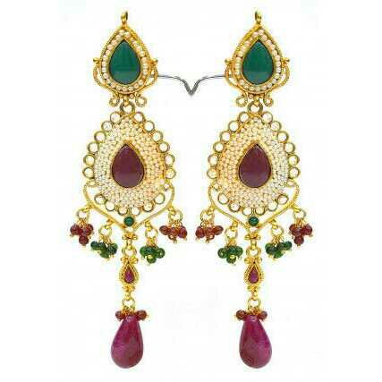 Vertical Attractive Gold Earrings