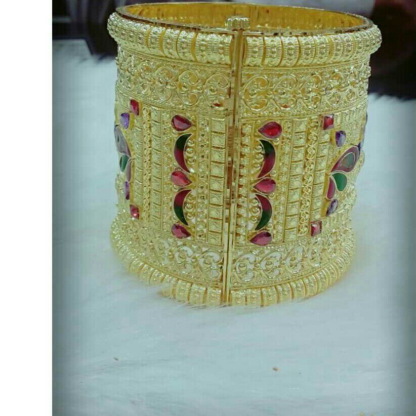 22K / 916 Gold Ladies Indian Kada (Bangle)