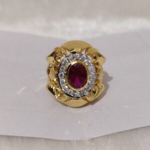916 Gold Fancy Gent's Ring