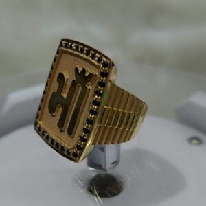 916 gold fancy gent's ??? ring