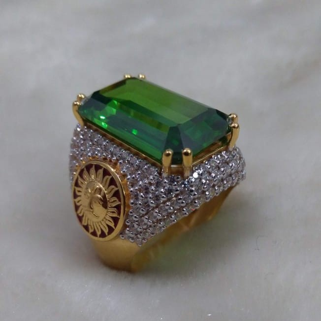 916 Gold Fancy Gent's Ring