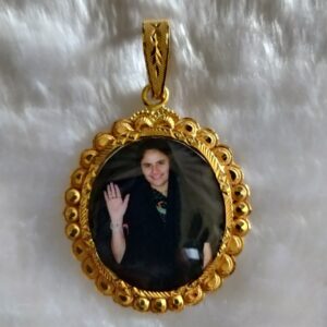 916 gold fancy gent's sonal maa photo mina pendant