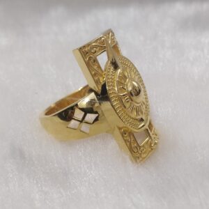 916 Gold Fancy Gent's Ring