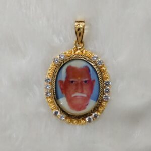 916 Gold Fancy Gent's Photo Frame Pendant