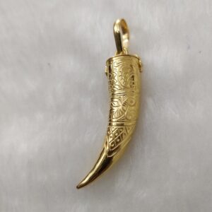 916 Gold Gent's Fancy Pendant