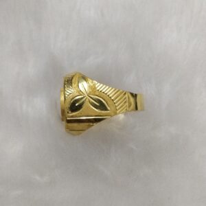 916 Gold Fancy Gent's Ring