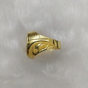 916 Gold Fancy Gent's Ring