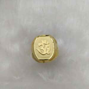 916 Gold Fancy Gent's Ring