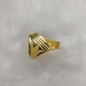916 Gold Gent's Fancy Rings