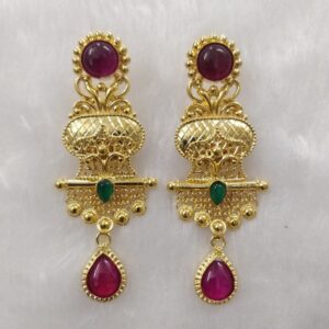 916 gold fancy earrings