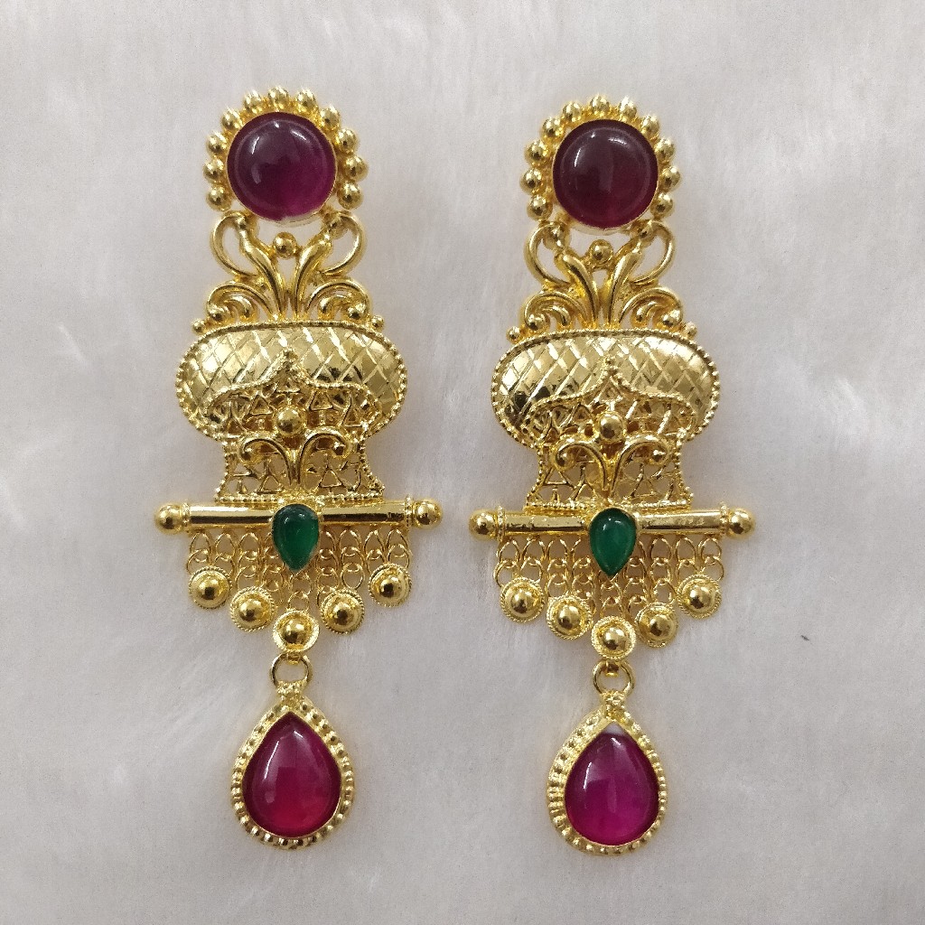 916 gold fancy earrings