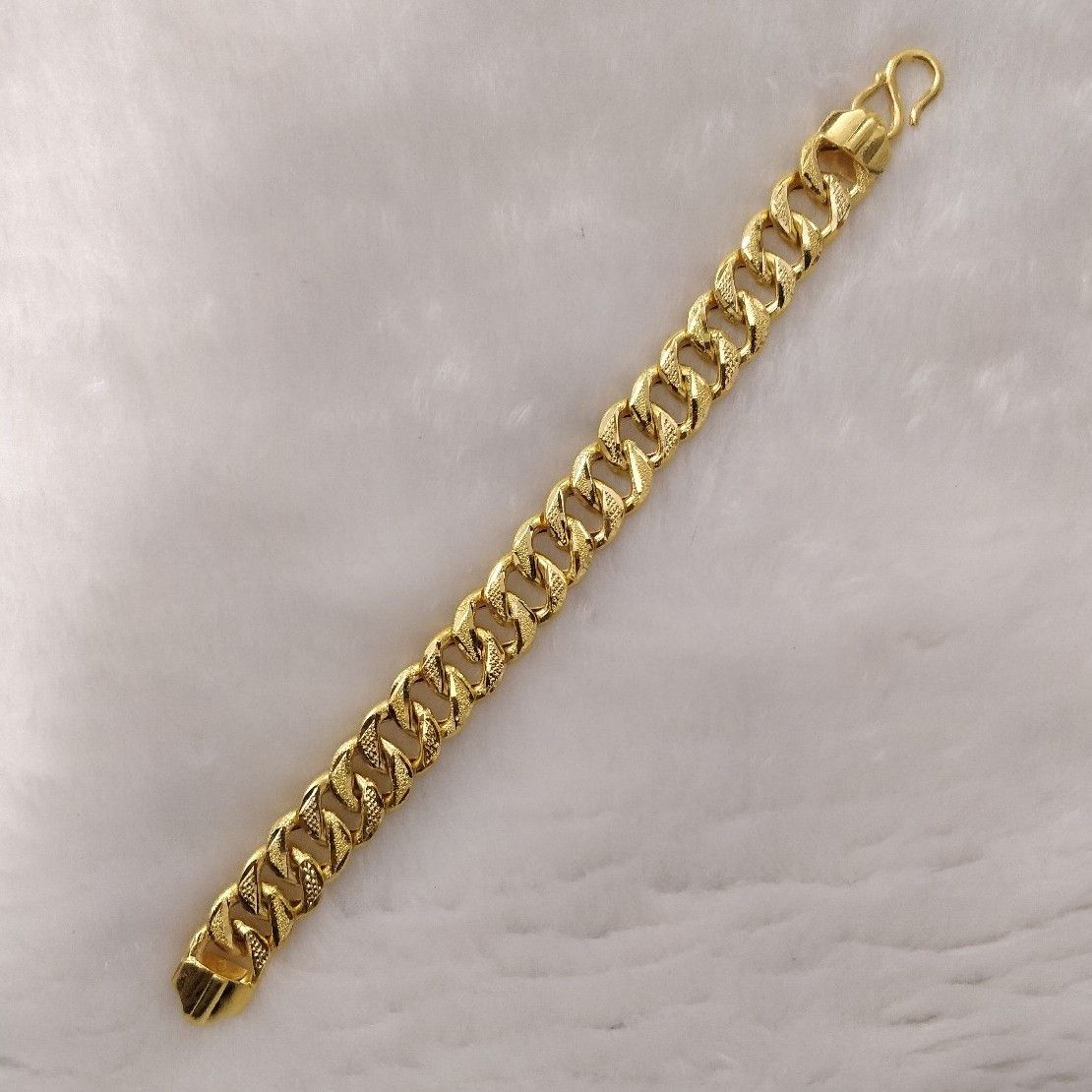 916 Gold Gent's Lucky