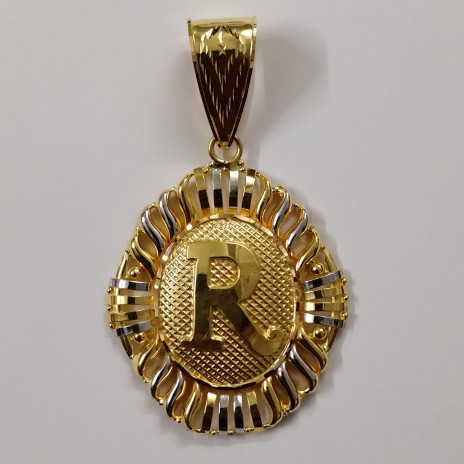 916 Gold Gent's Named Pendant