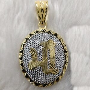 916 Gold Gent's Antique Maa Pendant